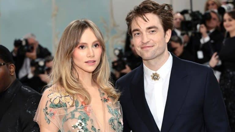 Robert Pattinson: Θα γίνει για πρώτη φορά μπαμπάς [Βίντεο]