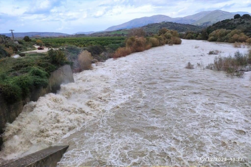 Κακοκαιρία: Πλημμύρισαν πέντε χιλιάδες στρέμματα στη Θεσπρωτία – Υπερχείρισε ο ποταμός Καλαμάς