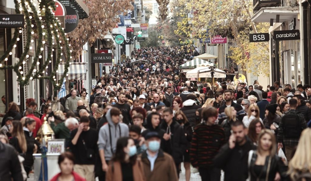 Εορταστικό ωράριο-Χριστούγεννα 2023: Αναλυτικά οι ώρες λειτουργίας των καταστημάτων