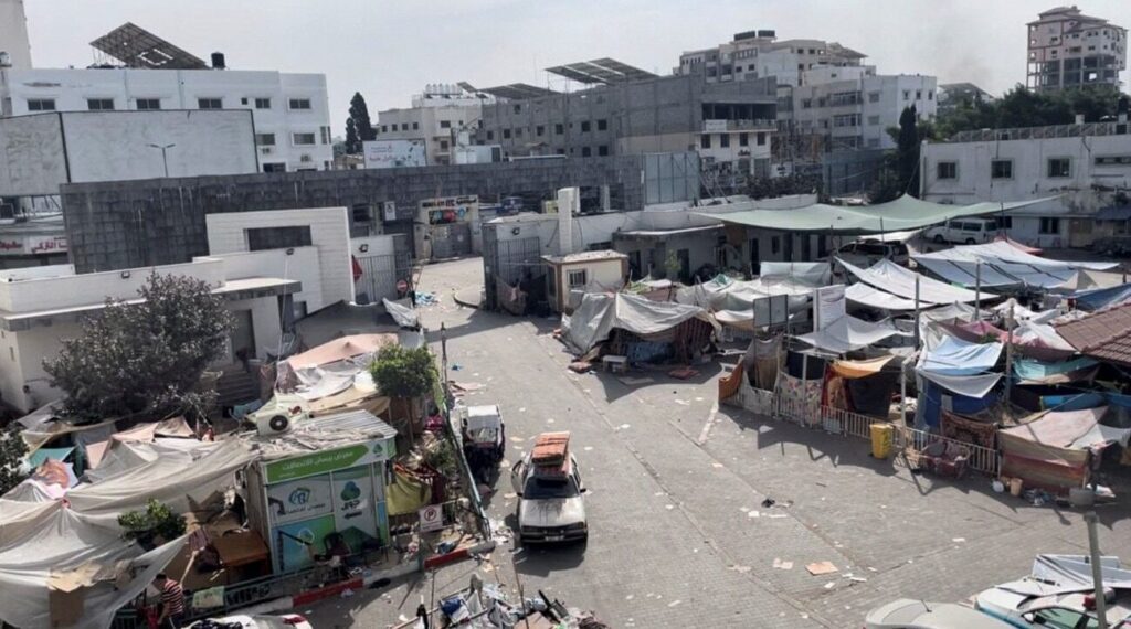 Μεγάλη έκρηξη στο συγκρότημα του νοσοκομείου αλ-Σίφα