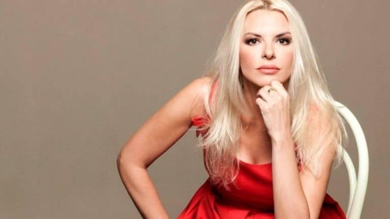 Δείτε με ποια θρυλική εκπομπή επιστρέφει η Αννίτα Πάνια – Μία παλιά και επιτυχημένη συνταγή