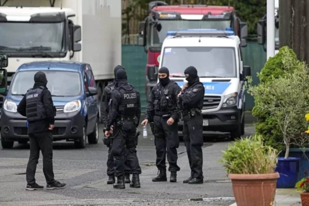 Γερμανία: Ένταλμα σύλληψης σε 15χρονο που φέρεται να σχεδίαζε τρομοκρατική επίθεση