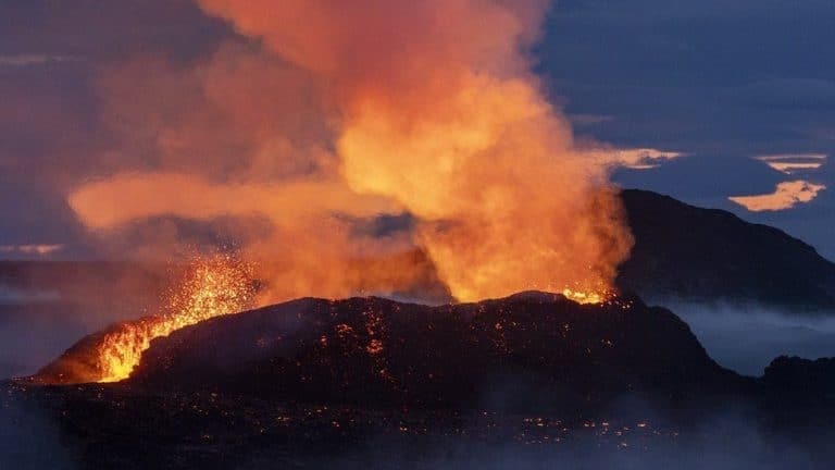 Με το βλέμμα στραμμένο στην Ισλανδία οι επιστήμονες – Τι εκτιμούν