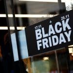 Black Friday: Οι Αμερικανοί ξόδεψαν 10,8 δισ. δολάρια σε διαδικτυακές αγορές