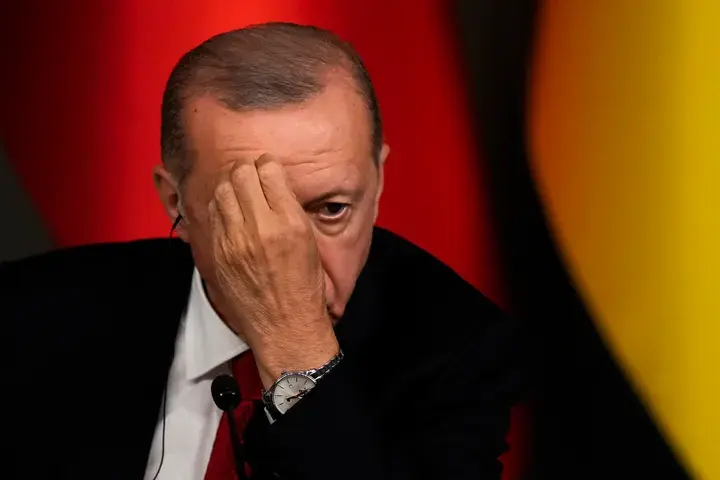 Έκθεση-κόλαφος για τον Ερντογάν