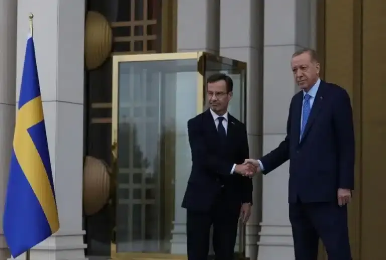 Αναβάλλεται η συζήτηση για την ένταξη της Σουηδίας στο ΝΑΤΟ