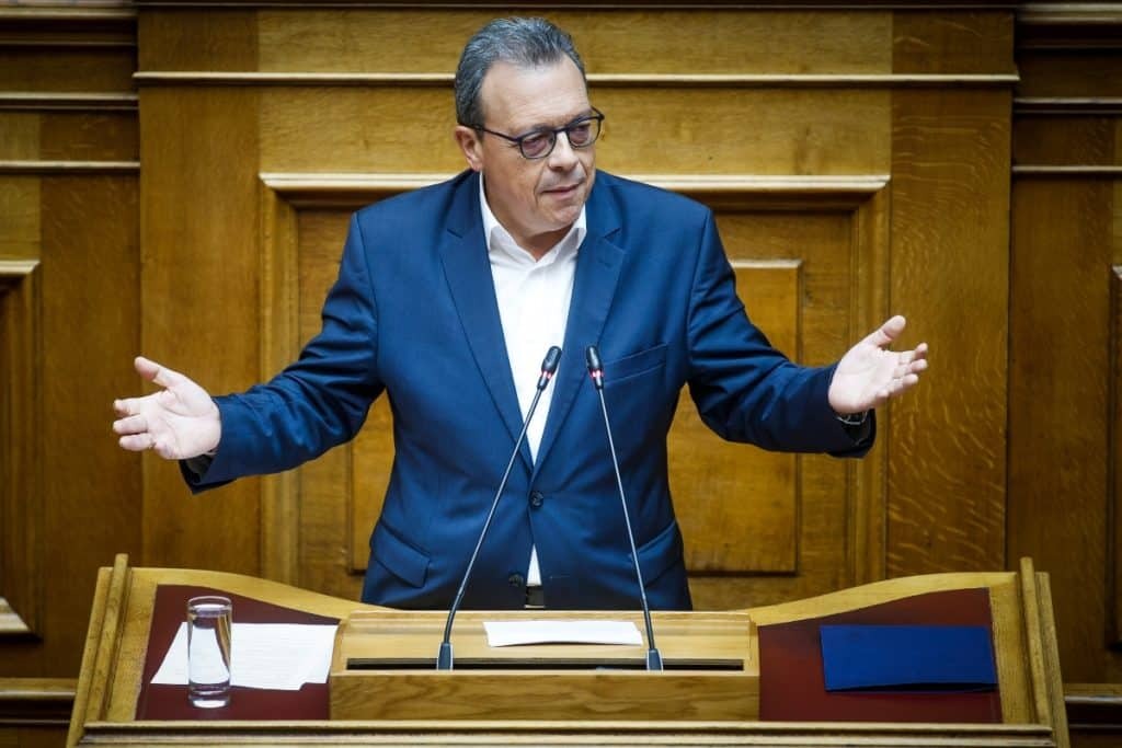 Φάμελλος: Με 117 υπογραφές η επίσημη υποψηφιότητά του για την προεδρία του ΣΥΡΙΖΑ