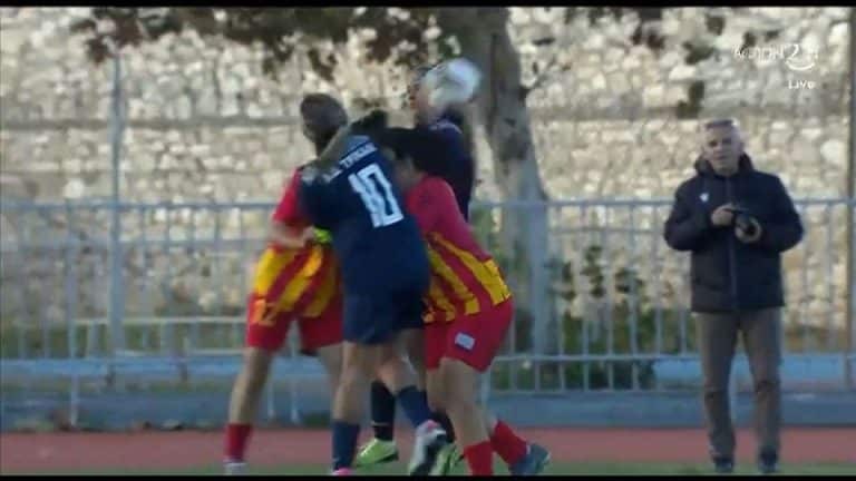 Σοκαριστική σύγκρουση τεσσάρων παικτριών στο Τρίκαλα-Καστοριά!