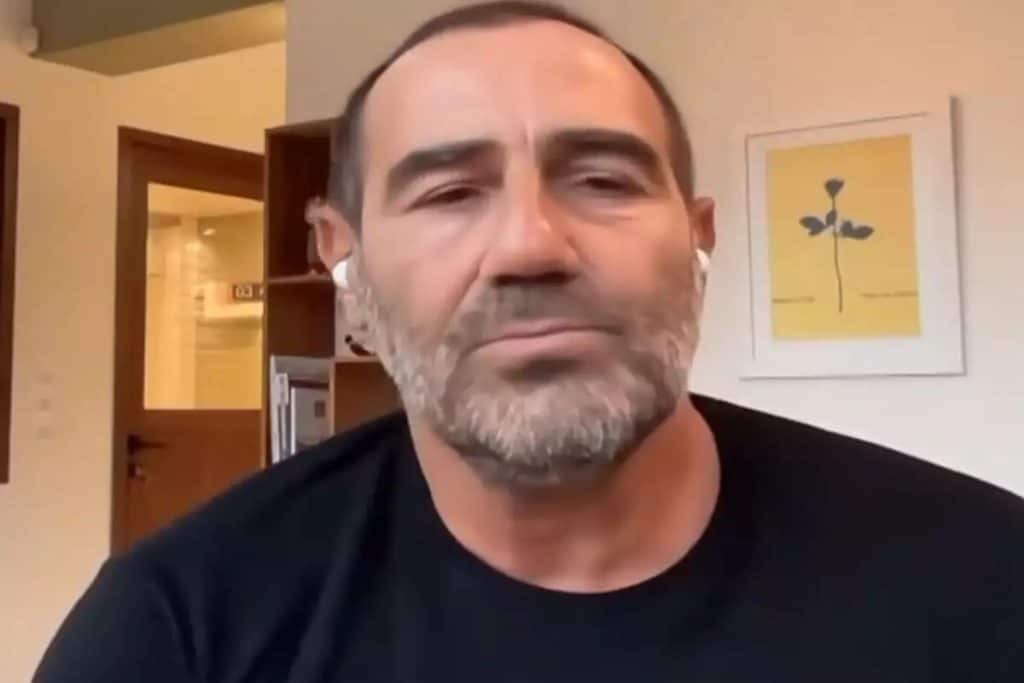Αντώνης Κανάκης: Συγκλονίζει μιλώντας για τον νεκρό πατέρα του – «Δίνω τα πάντα για να τον δω