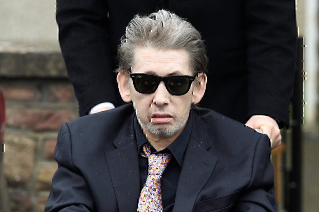 Shane MacGowan: Πέθανε ο τραγουδιστής των The Pogues- Η συγκινητική δήλωση της γυναίκας του