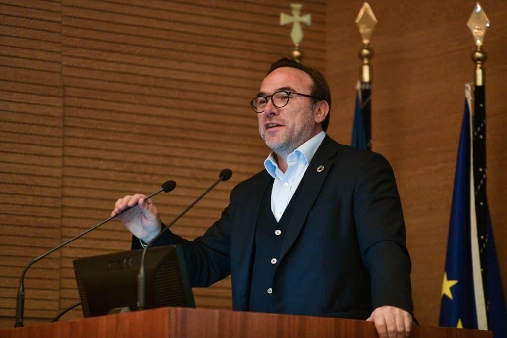 Πέτρος Κόκκαλης: Ανακοινώνει τη δημιουργία κόμματος – Τι είχε πει σε συνέντευξή του
