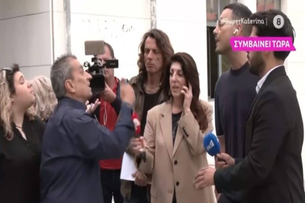 Δίκη Πισπιρίγκου: Σκηνές απείρου κάλλους έξω από το δικαστήριο – Προσήχθη ο Κουσουλός, «είσαι 