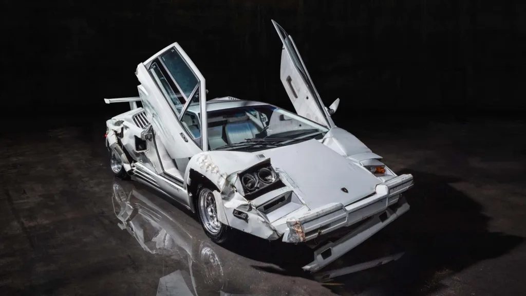 Πωλείται η Lamborghini Countach του «Λύκου της Wall Street»