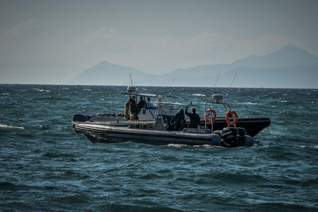 Αρτέμιδα: Σορός άνδρα 45-50 ετών εντοπίστηκε στη θάλασσα