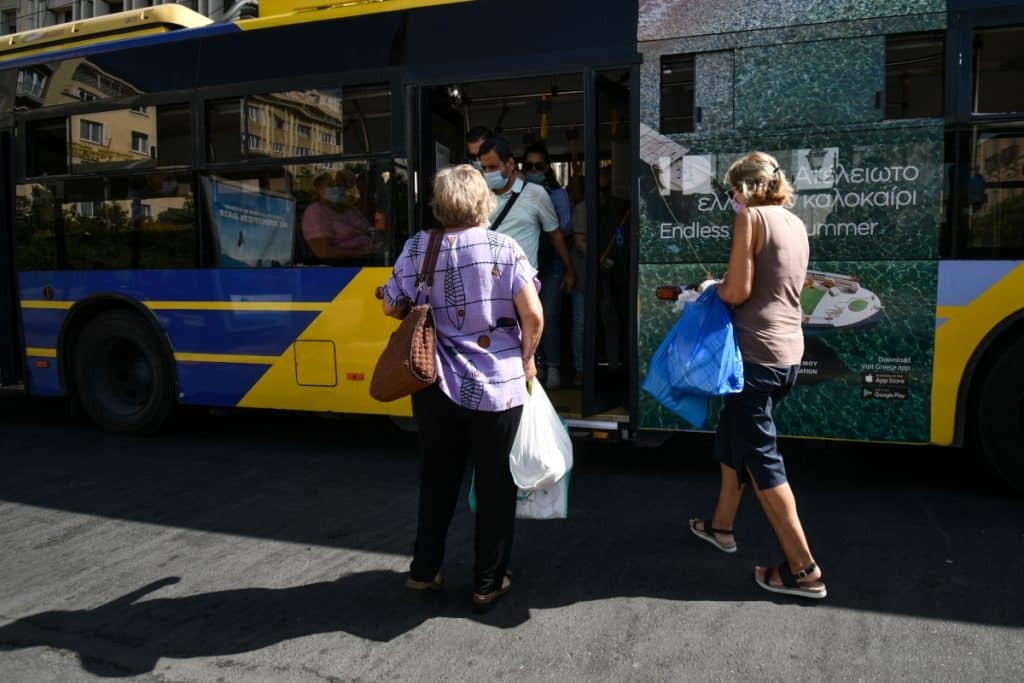 Πάσχα 2025: Ανατροπή – Πώς θα κινηθούν τα ΜΜΜ από σήμερα έως και την Τρίτη 22 Απριλίου