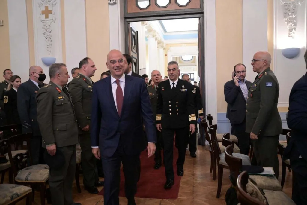 Σαφές μήνυμα Δένδια: Ζητήματα εθνικής κυριαρχίας δεν είναι αντικείμενο διαλόγου