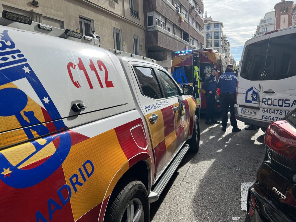 Πυροβόλησαν στο πρόσωπο ιδρυτή κόμματος ενώ περπατούσε στο δρόμο