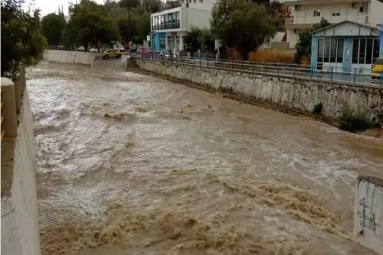Ρόδος: Πλημμύρες και κατολισθήσεις λόγω της κακοκαιρίας [βίντεο]
