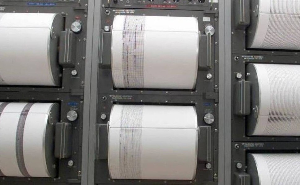 Σεισμός 7,1 Ρίχτερ στην Ινδονησία