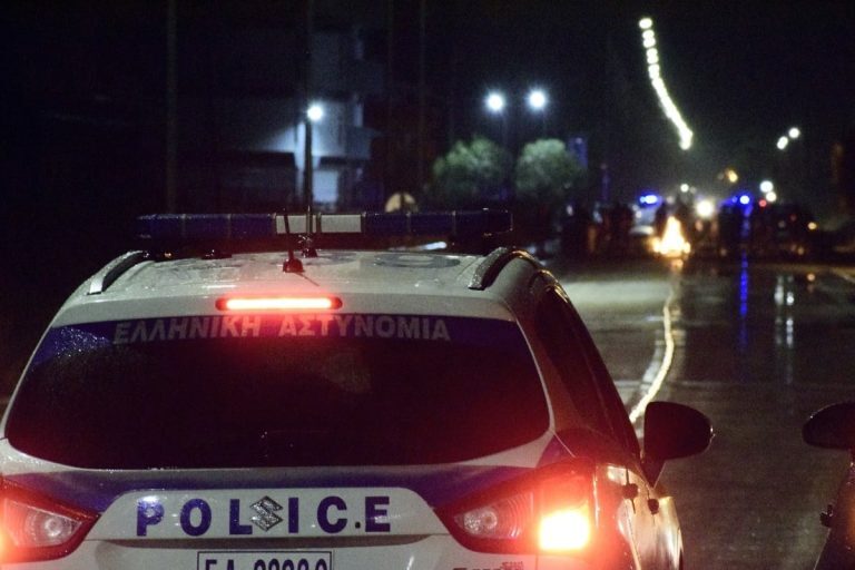 Σέρρες: Έφηβοι για ένα βίντεο πετάγονται μπροστά από εν κινήσει αυτοκίνητα παίζοντας τη ζωή τους κορώνα -γράμματα
