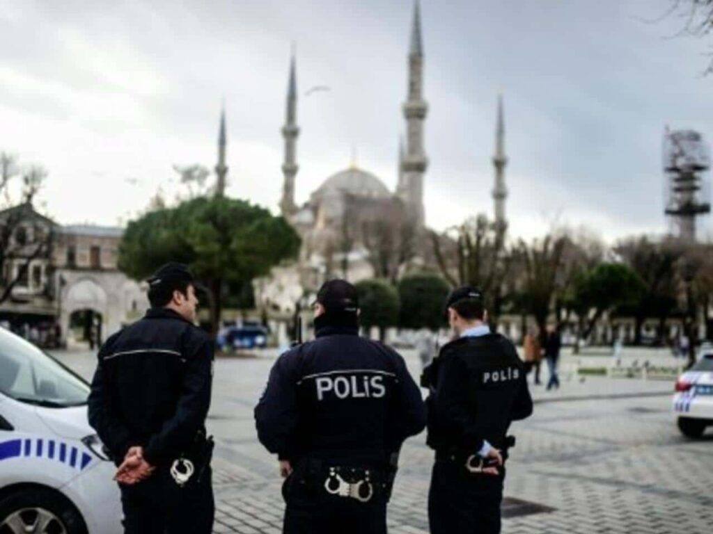 Τουρκία: Χειροπέδες σε 98 άτομα για πιθανές διασυνδέσεις με το PKK