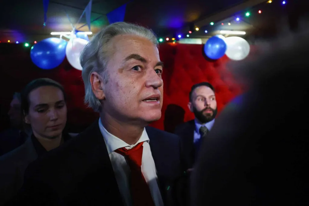 Ανησυχία στις Βρυξέλλες για την εκλογική νίκη του «Ολλανδού Τραμπ»