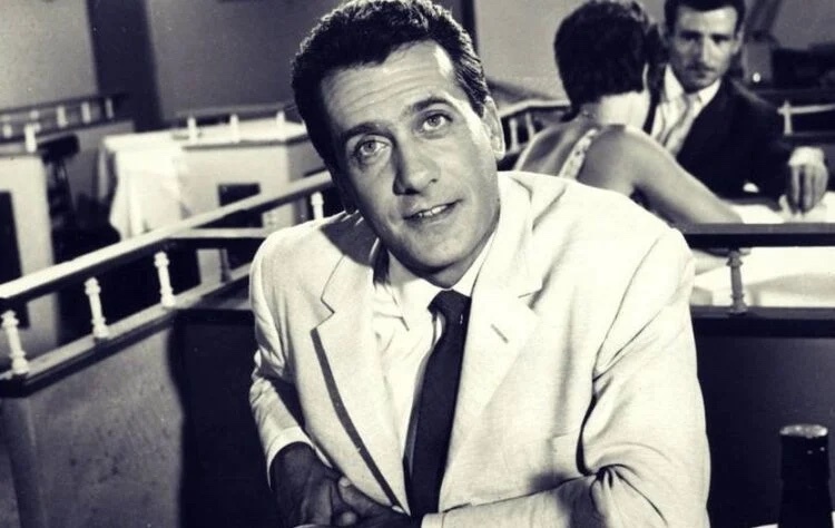 Αλέκος Αλεξανδράκης