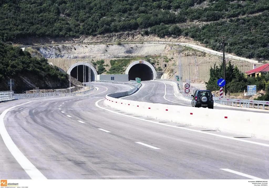 Ιονία Οδός: «Γκάζι» σε 4 μεγάλα έργα