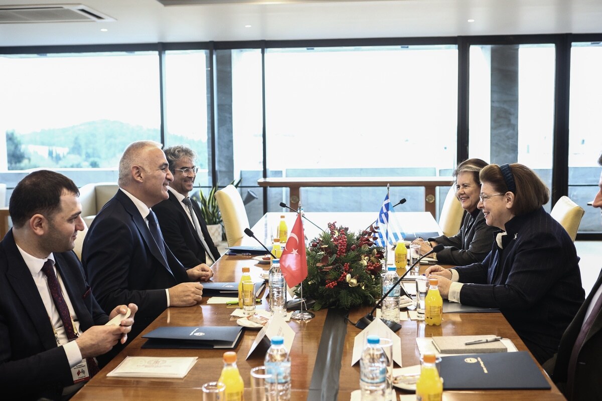 ΣΥΝΑΝΤΗΣΗ ΤΗΣ ΥΠΟΥΡΓΟΥ ΠΟΛΙΤΙΣΜΟΥ ΛΙΝΑΣ ΜΕΝΔΩΝΗ ΜΕ ΤΟΝ ΥΠΟΥΡΓΟ ΠΟΛΙΤΙΣΜΟΥ ΚΑΙ ΤΟΥΡΙΣΜΟΥ ΤΗΣ ΤΟΥΡΚΙΑΣ ΜΕΧΜΕΤ ΝΟΥΡΙ ΕΡΣΟΥ