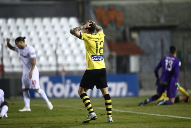 Super League: Πλήρωσε ξανά τα λάθη της η ΑΕΚ, 2-2 με τον Πανσερραϊκό