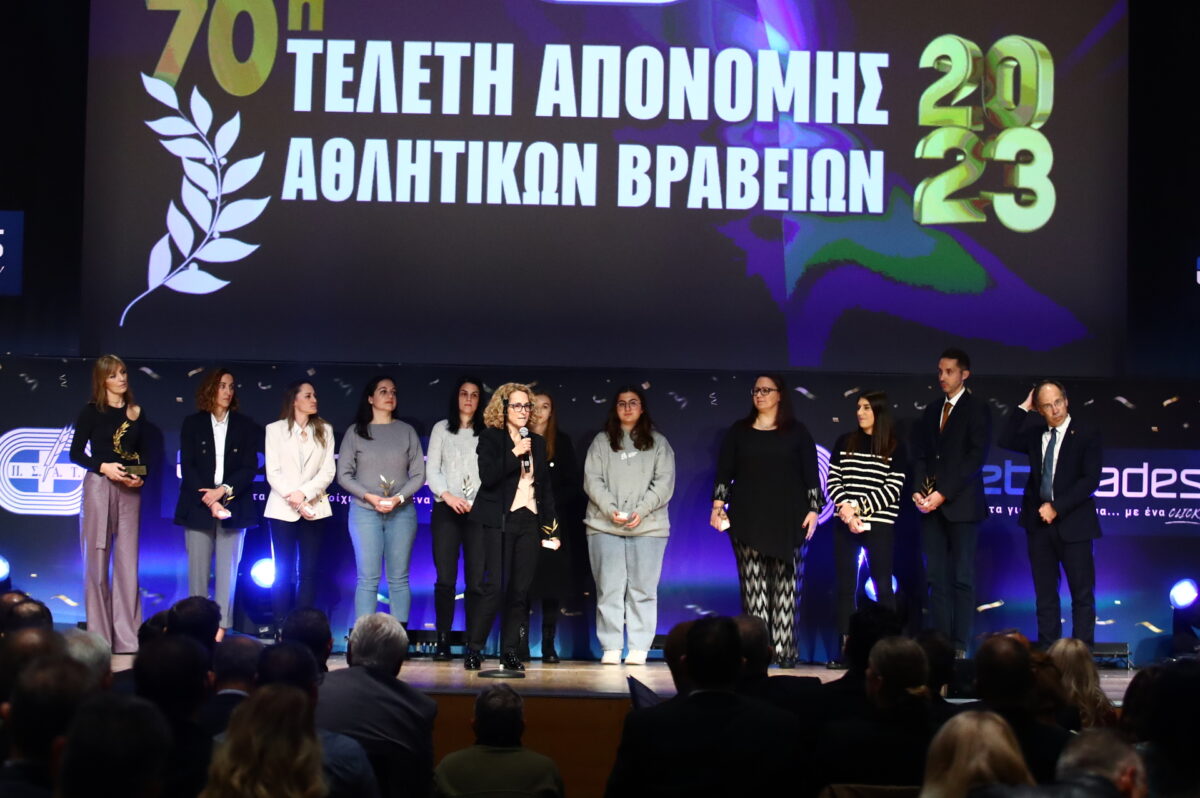 Ο Μίλτος Τεντόγλου, η Αντιγόνη Ντρισμπιώτη αναδείχτηκαν για δεύτερη διαδοχική χρονιά, από τον Πανελλήνιο Σύνδεσμο Αθλητικού Τύπου (ΠΣΑΤ)