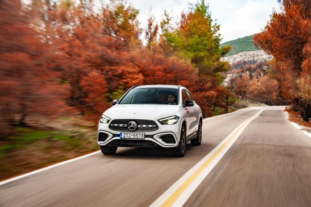 Δοκιμή Mercedes-Benz GLA 250e: Εκεί, στην κορυφή!