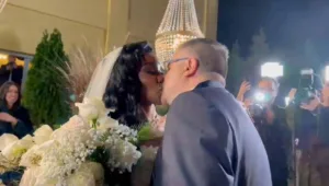 Ελίζαμπεθ Ελέτσι: Παντρεύτηκε τον γιατρό Νεκτάριο Λεμονίδη