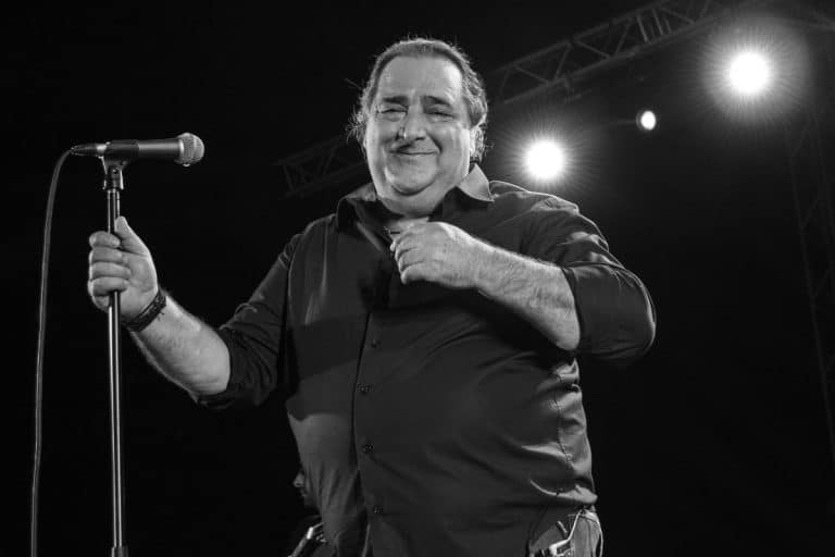 Βασίλης Καρράς