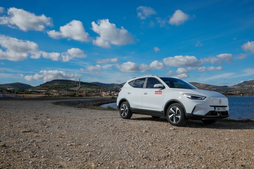 Δοκιμή MG ZS EV: Τα κάνει όλα και… συμφέρει!