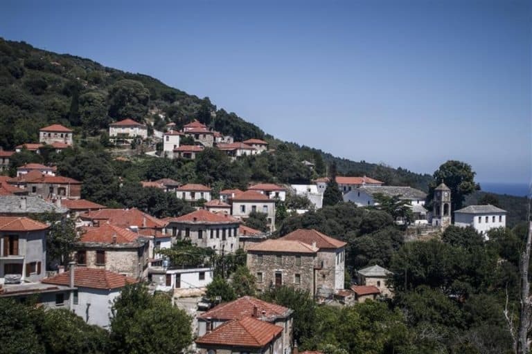 Χειμερινοί προορισμοί: Στο 100% η πληρότητά τους – Ποιες είναι οι προτιμήσεις των εκδρομέων 
