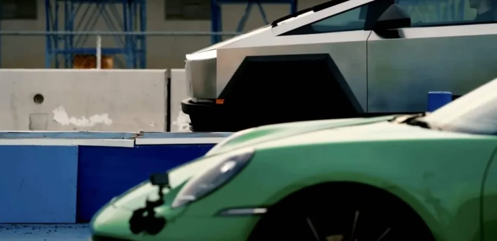 Tesla Cybertruck: Γρηγορότερο από Porsche 911 ενώ ρυμουλκεί… άλλη 911!