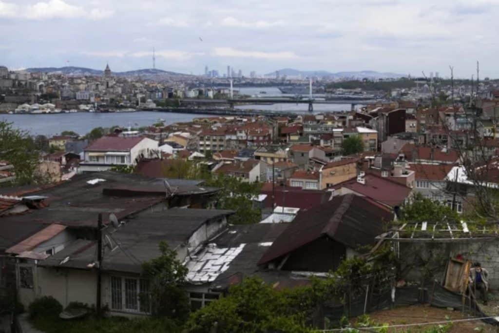 Παπαζάχος για σεισμό στην Τουρκία: «Δεν χρειάζεται να ανησυχούμε» – Τί είπε για το ρήγμα κοντά