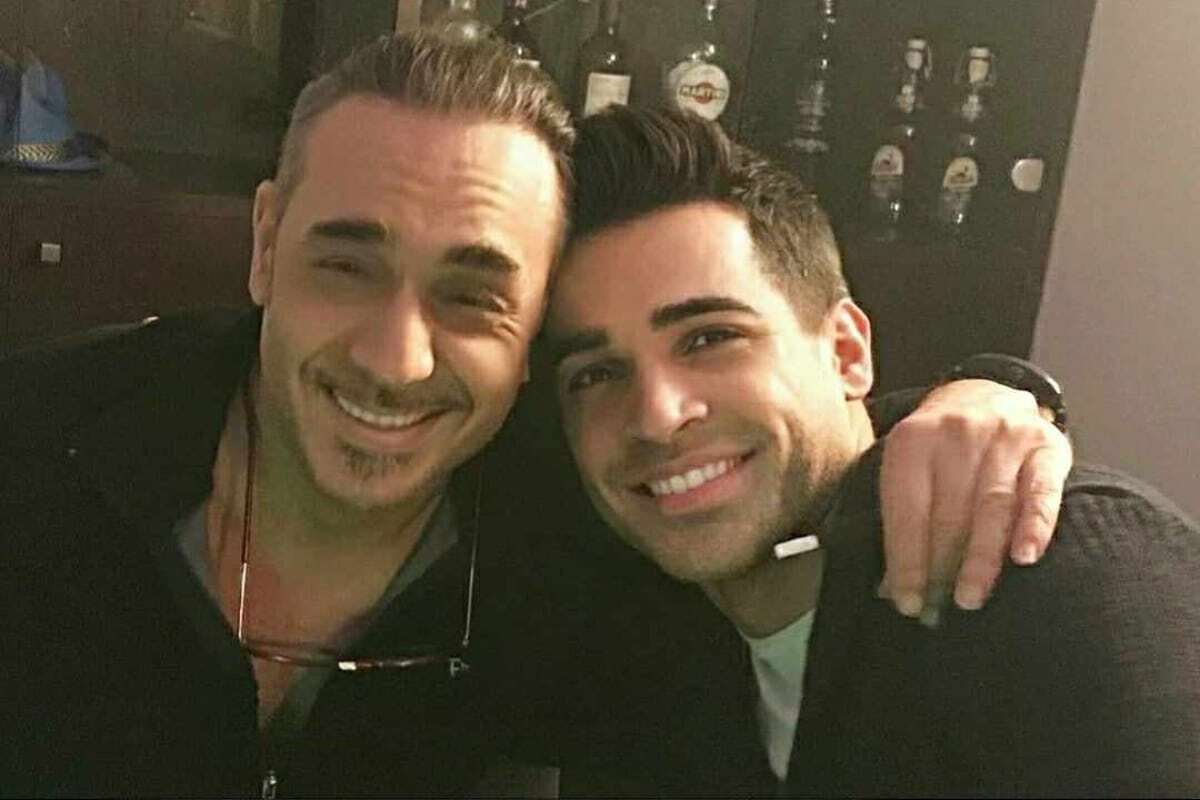 «Με τα τραγούδια του ο Νότης Σφακιανάκης είναι πάντα εδώ» - Συγκίνησε ο Βασίλης Δήμας