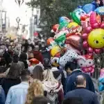 Εορταστικό ωράριο: Μέχρι τι ώρα λειτουργούν σήμερα Παραμονή Πρωτοχρονιάς εμπορικά καταστήματα και σούπερ μάρκετ