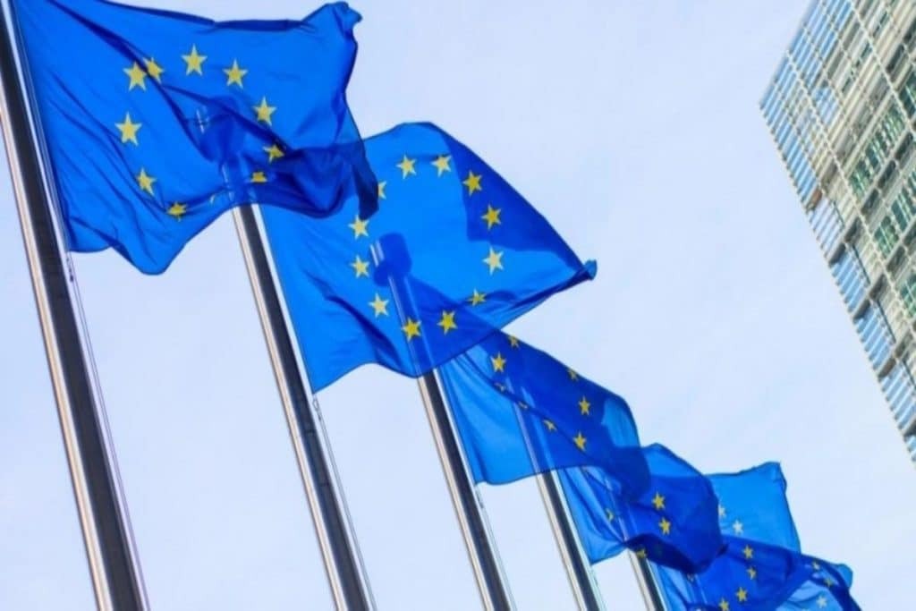 Ε.Ε.: Πρόταση για ειδικό σχήμα κυρώσεων κατά της Χαμάς και ταξιδιωτικοί περιορισμοί σε Εβραίους εποί
