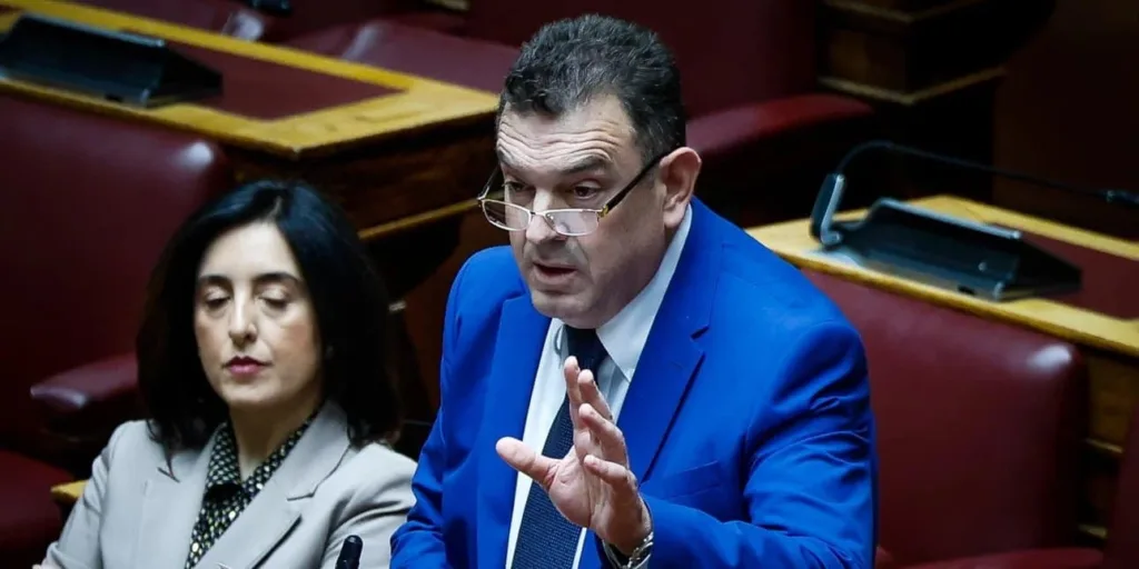 Βουλευτής της Νίκης στη Βουλή: Αυτές τις μέρες ανοίγουν οι πύλες της Κολάσεως και βγαίνουν οι καλικά