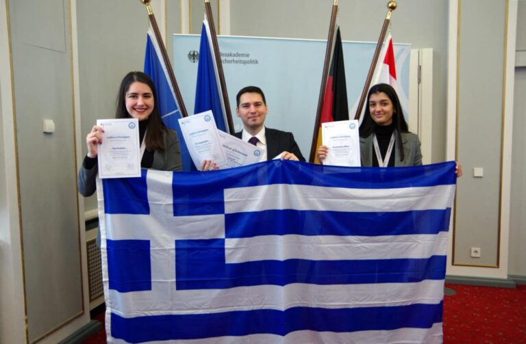 Φοιτητές από τη Θεσσαλονίκη βραβεύτηκαν στο 1ο Μοντέλο ΝΑΤΟ στη Γερμανία