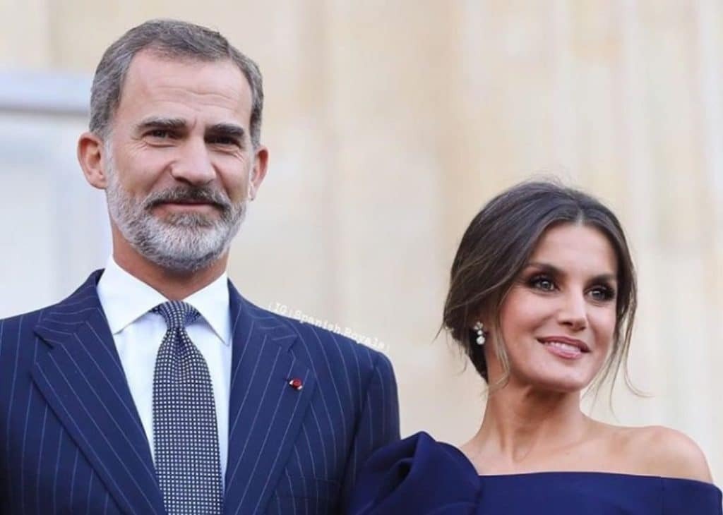 «Παγωμένη» η χριστουγεννιάτικη κάρτα της βασιλικής οικογένειας της Ισπανίας -«Στα άκρα» το ζεύγος Χο