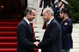 Μητσοτάκης – Ερντογάν: Ανοιχτοί δίαυλοι επικοινωνίας για εμπέδωση θετικού κλίματος στις διμερείς σχέσεις – Τι αποκαλύπτουν κυβερνητικές πηγές