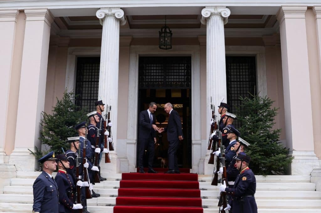 Μητσοτάκης – Ερντογάν: Στιγμιότυπα από τη συνάντηση τους στο Μαξίμου