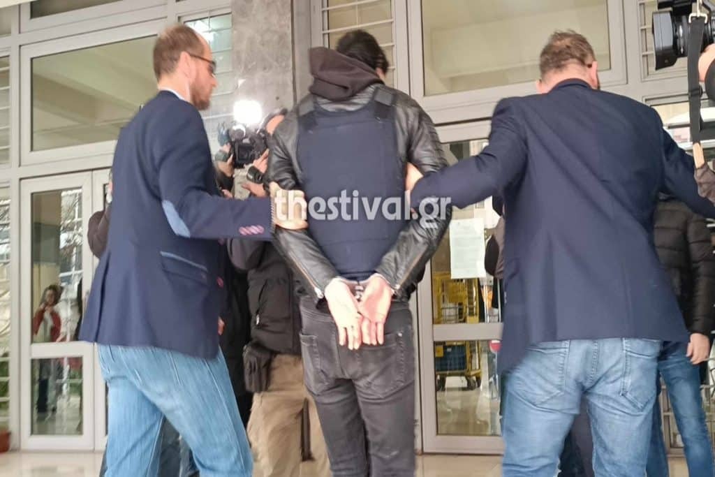 Θεσσαλονίκη: Στον εισαγγελέα ο 44χρονος Νορβηγός που δολοφόνησε τον αστυνομικό – «Ήμουν σε άμυ