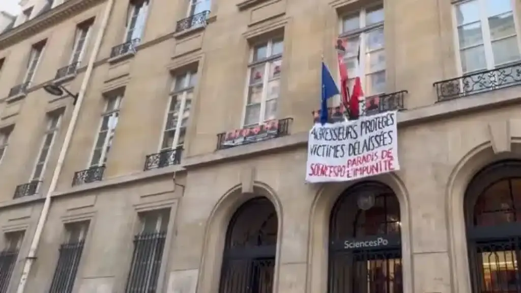Φοιτητές κατέλαβαν το κτίριο του πανεπιστημίου Sciences Po ζητώντας παραίτηση του διευθυντή