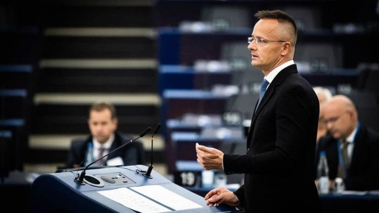 Ουγγαρία: Υπέρ της ένταξης των Δυτικών Βαλκανίων στην Ε.Ε τάσσεται ο υπουργός Εξωτερικών