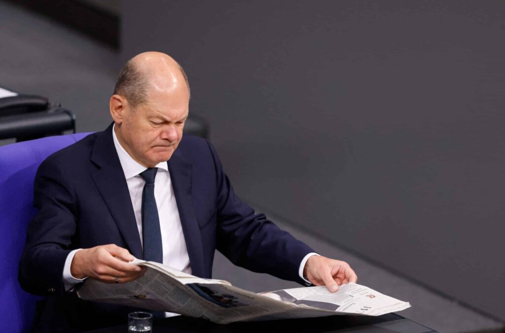 Στο μάτι του κυκλώνα ο Σολτς – Το CDU ζητά ψήφο εμπιστοσύνης